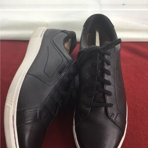 Clarks Black Leather Low-Top Sneakers with White Sole